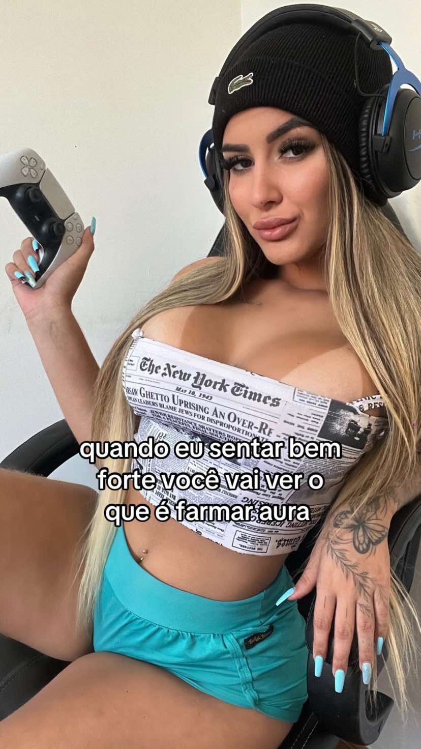 @Lara Emanuelle