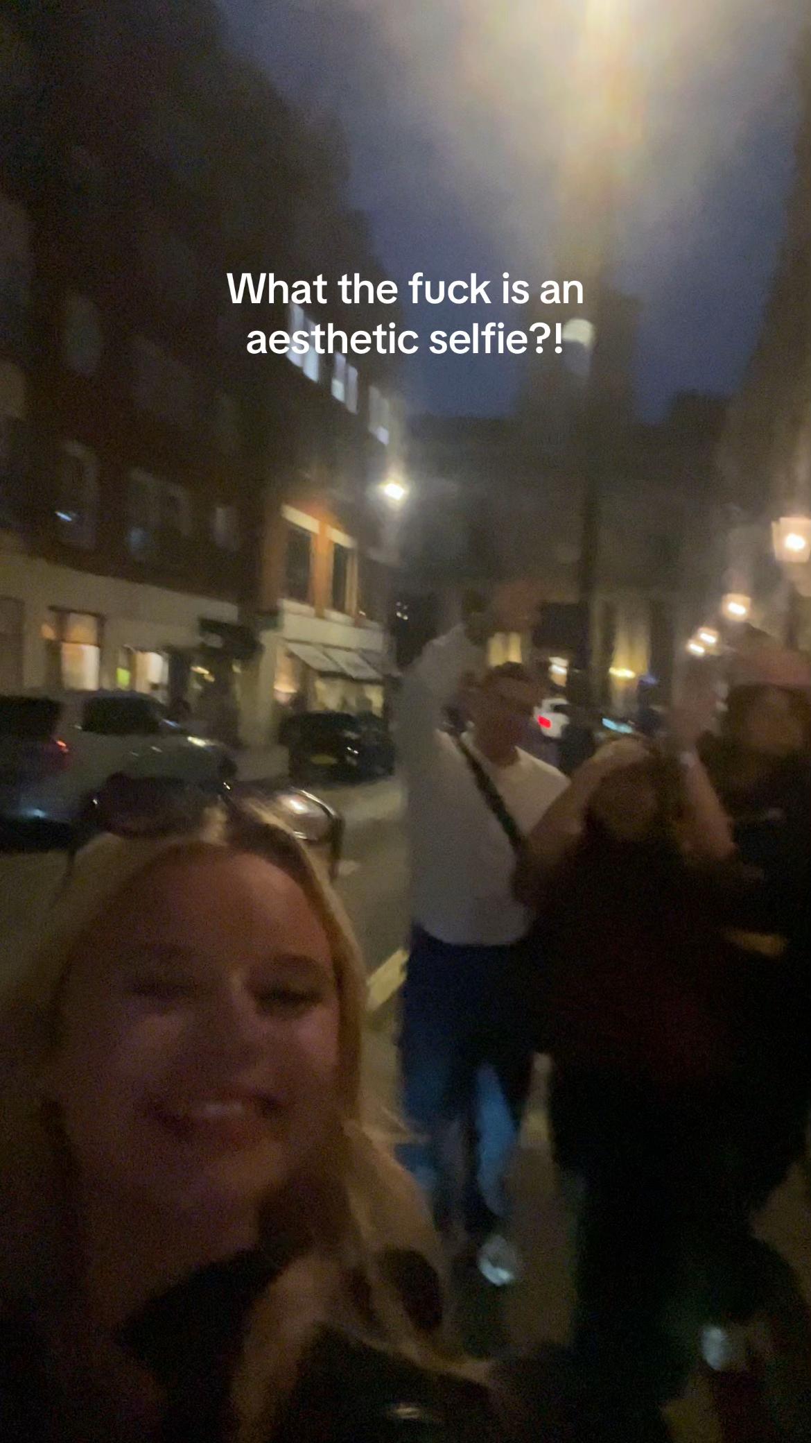 @ellierloveridge8