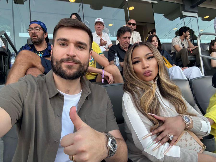 @nickiminajqueenzzz