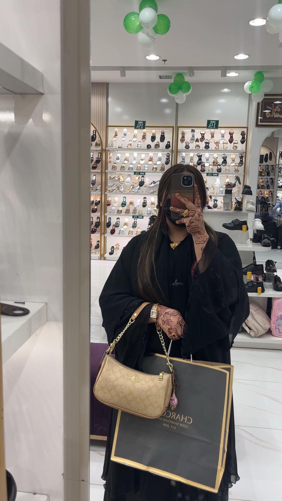 @𝙁𝘼𝙏𝙊𝙊𝙈🧚🏻&zwj;♀️