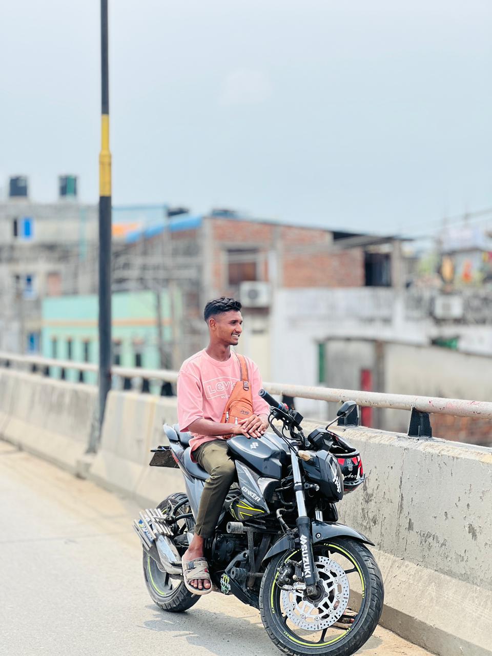 @বাঁশখালী ছেলে ফরহাদ