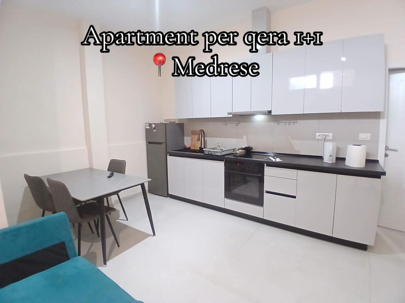 @Real estate agent Gerti