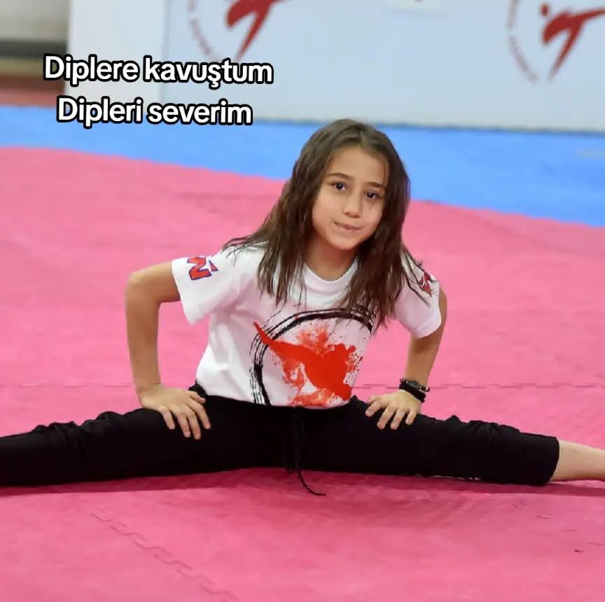 @göknurs😬
