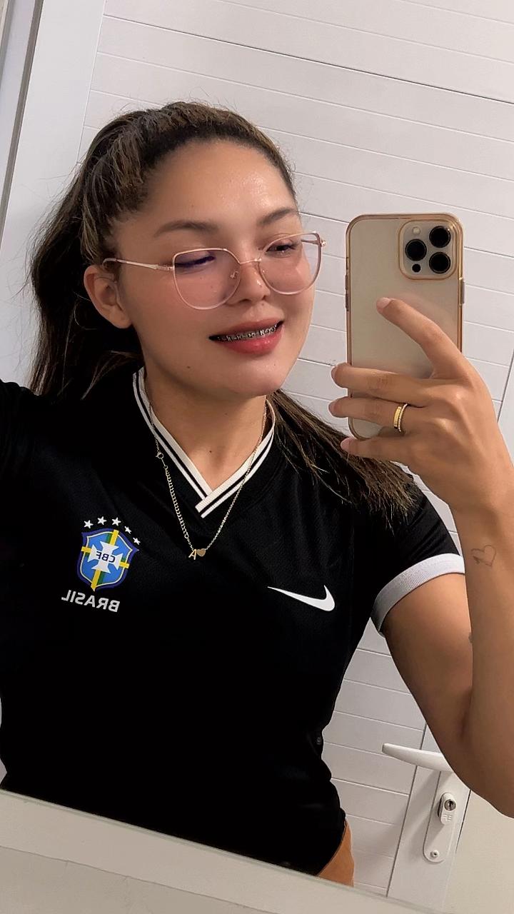 @Fanny 🏳️&zwj;🌈