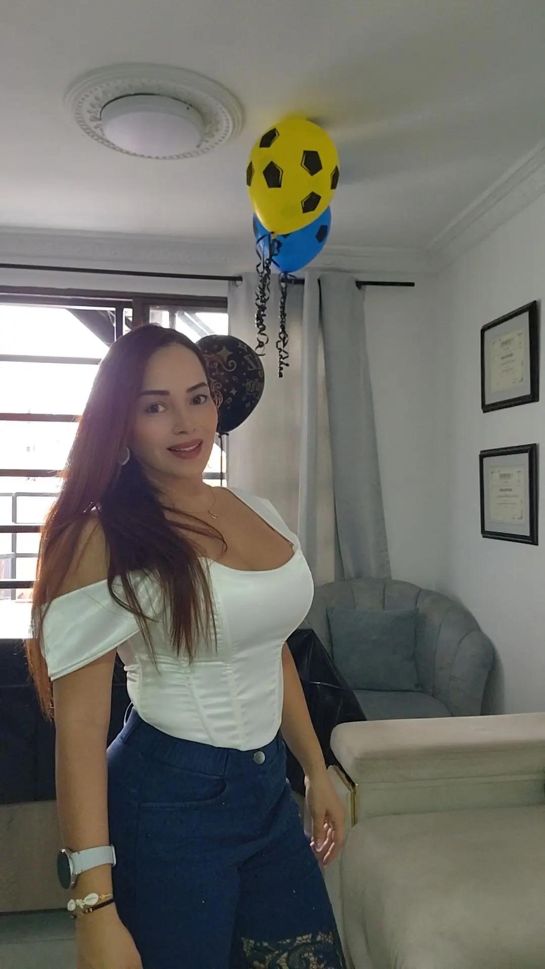 @nathaly camacho