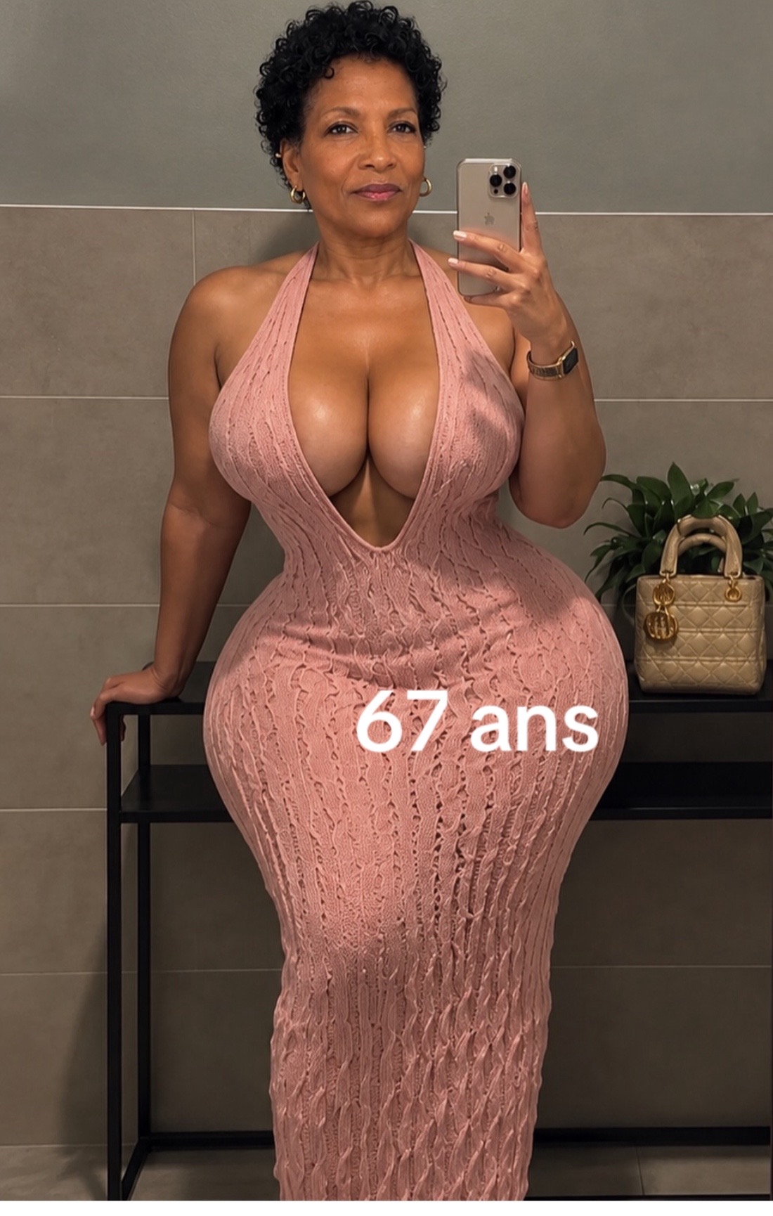 @Beautiful granny 65+