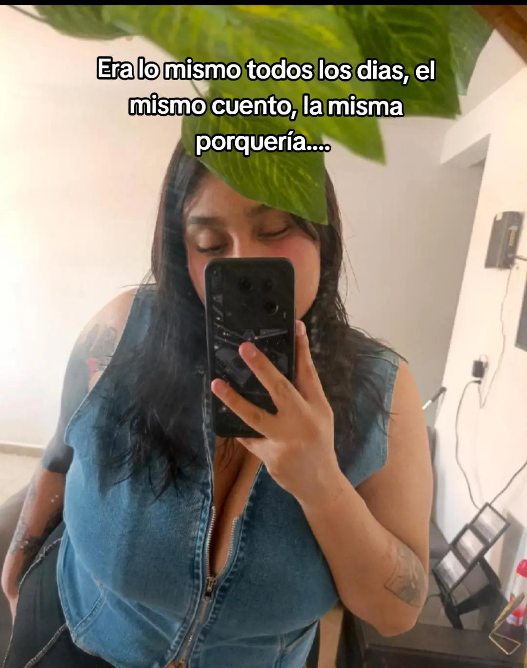 @mo