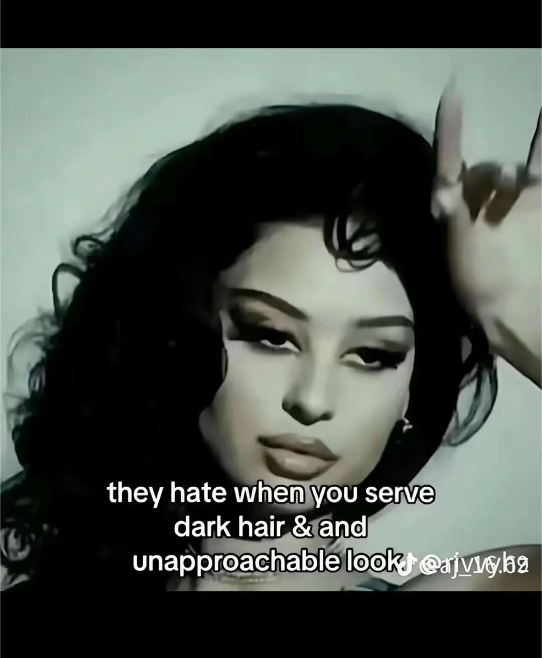 @Ellie💄