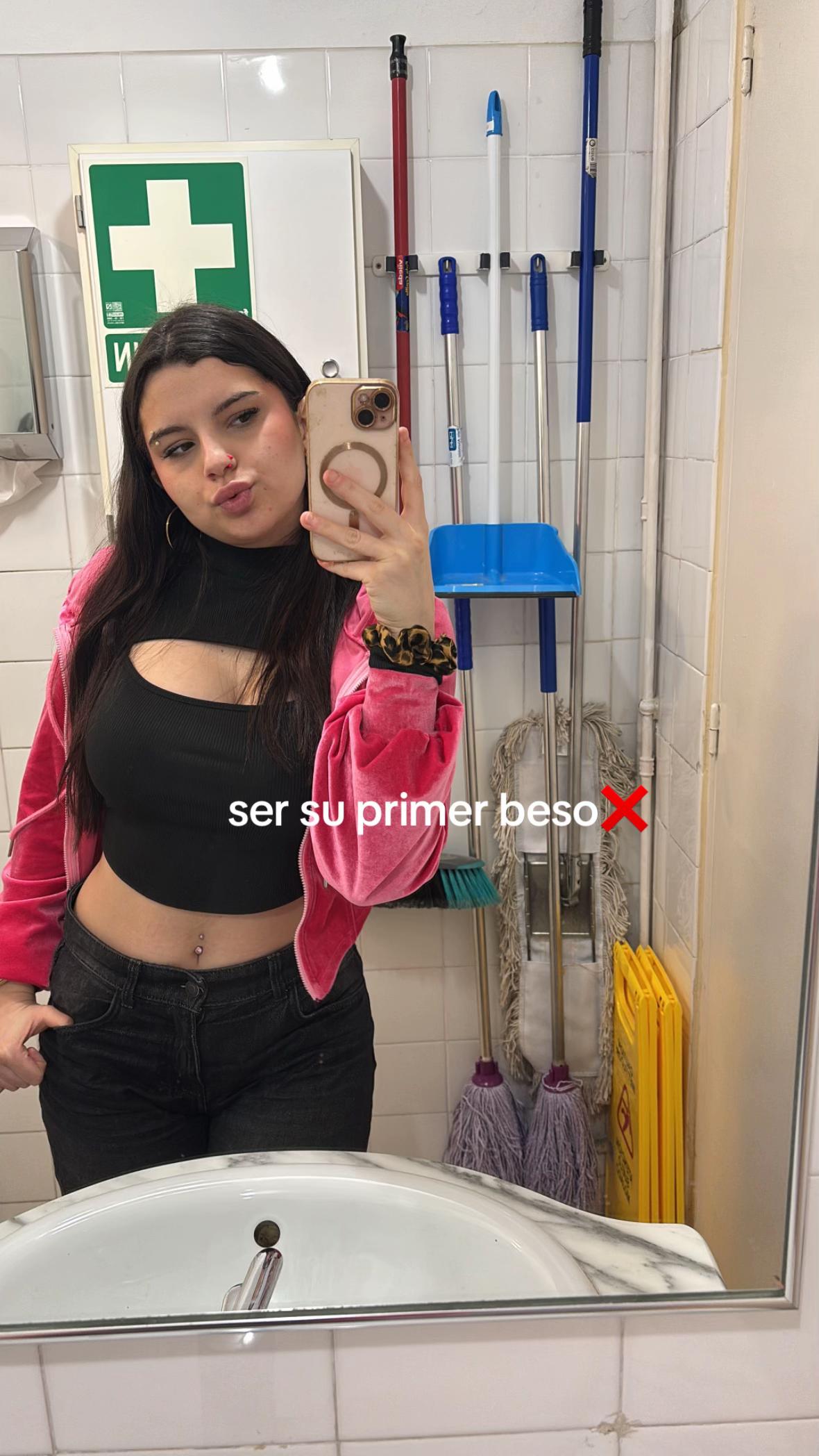 @ainhoa🩷