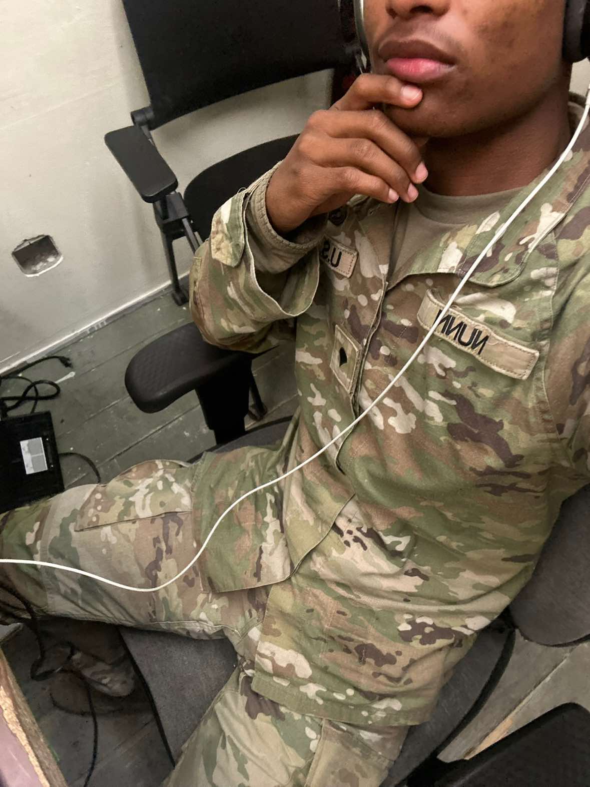 @uhhmar1