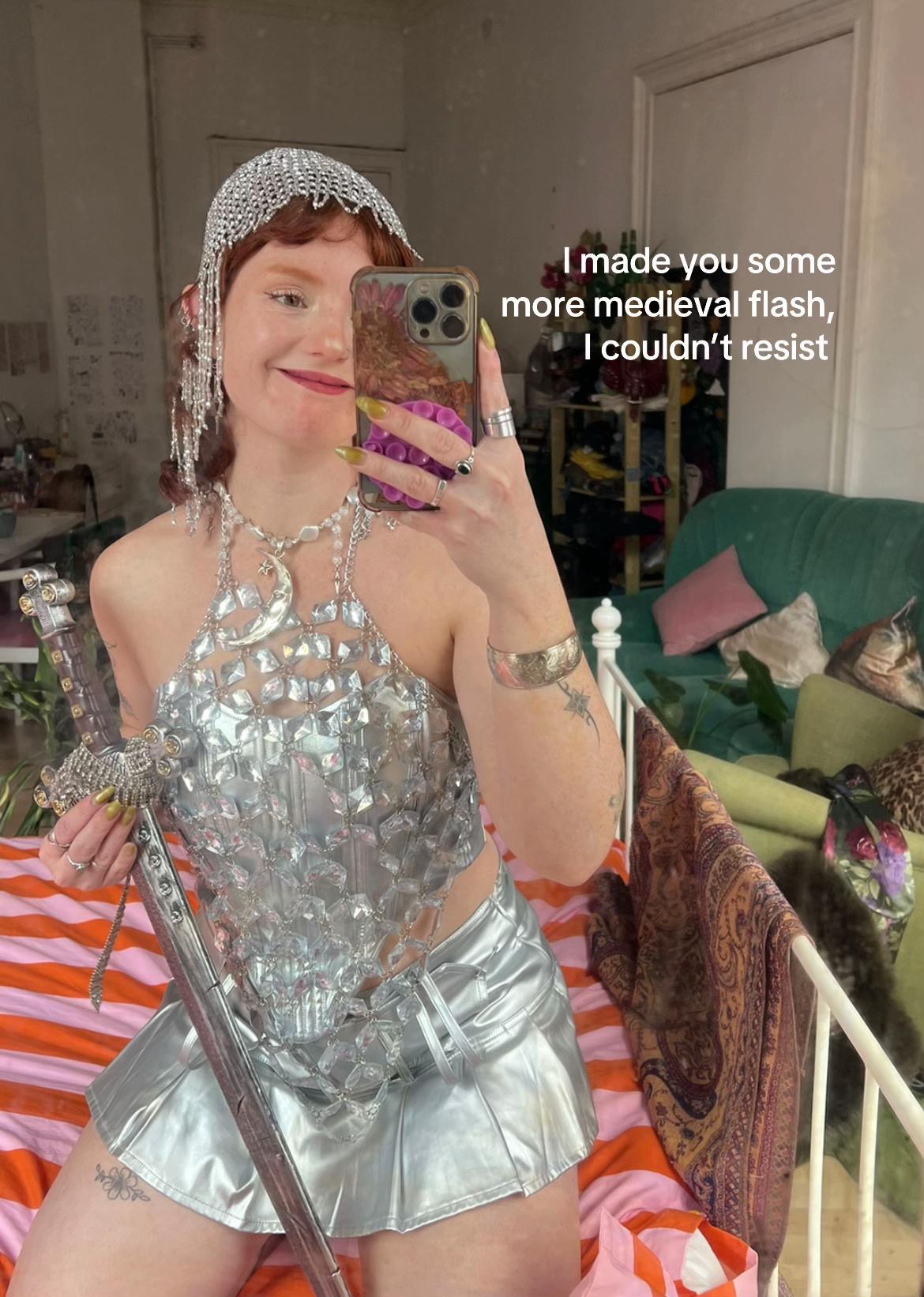 @sianamberart