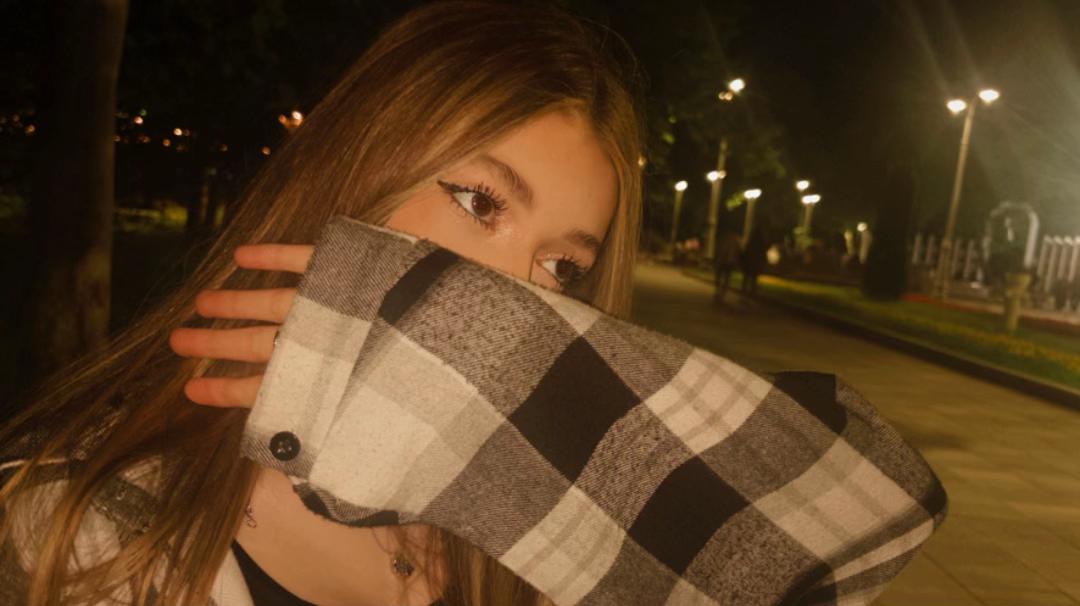 @hizroevva_