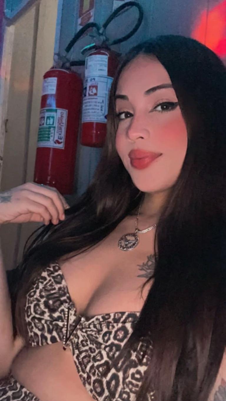 @Ana Vitoria Antunes Carneiro