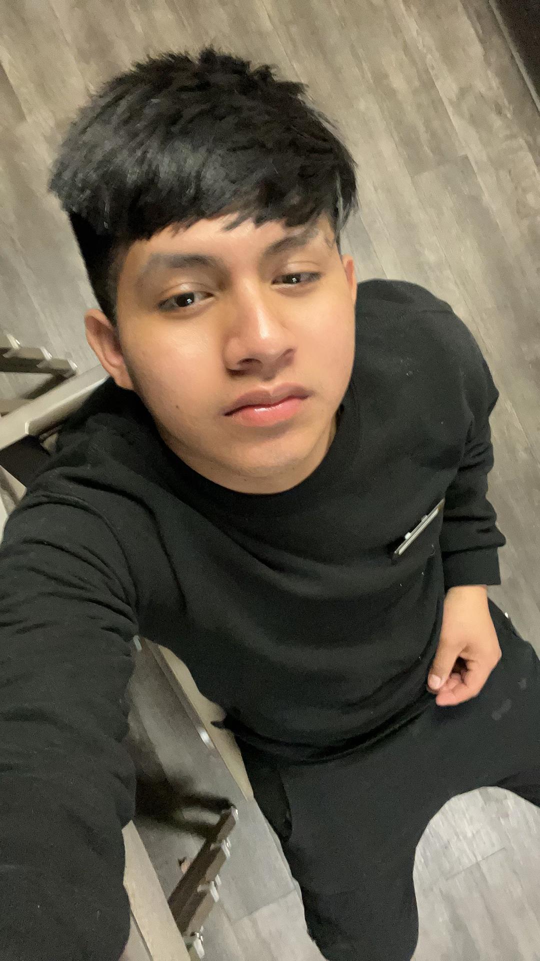 @El chico sad🥹