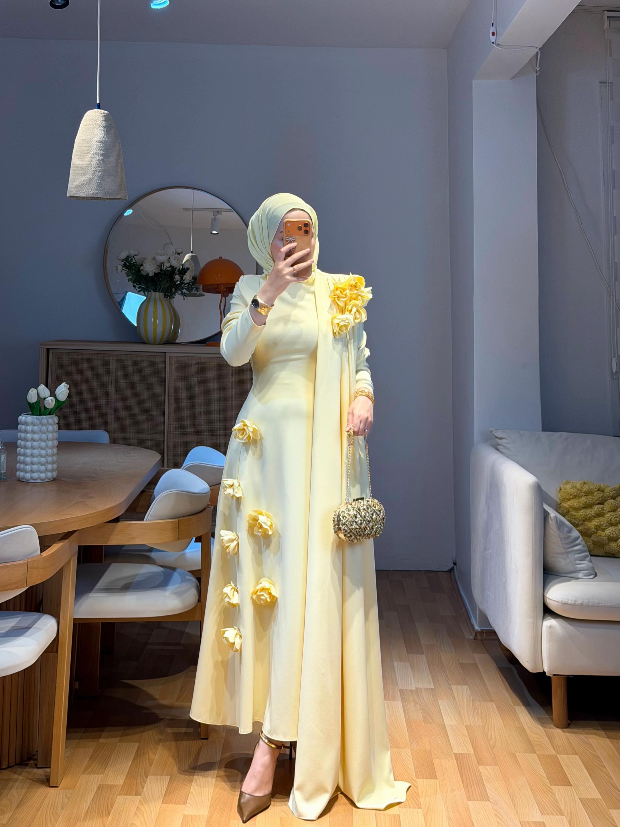 @&Ouml;znur