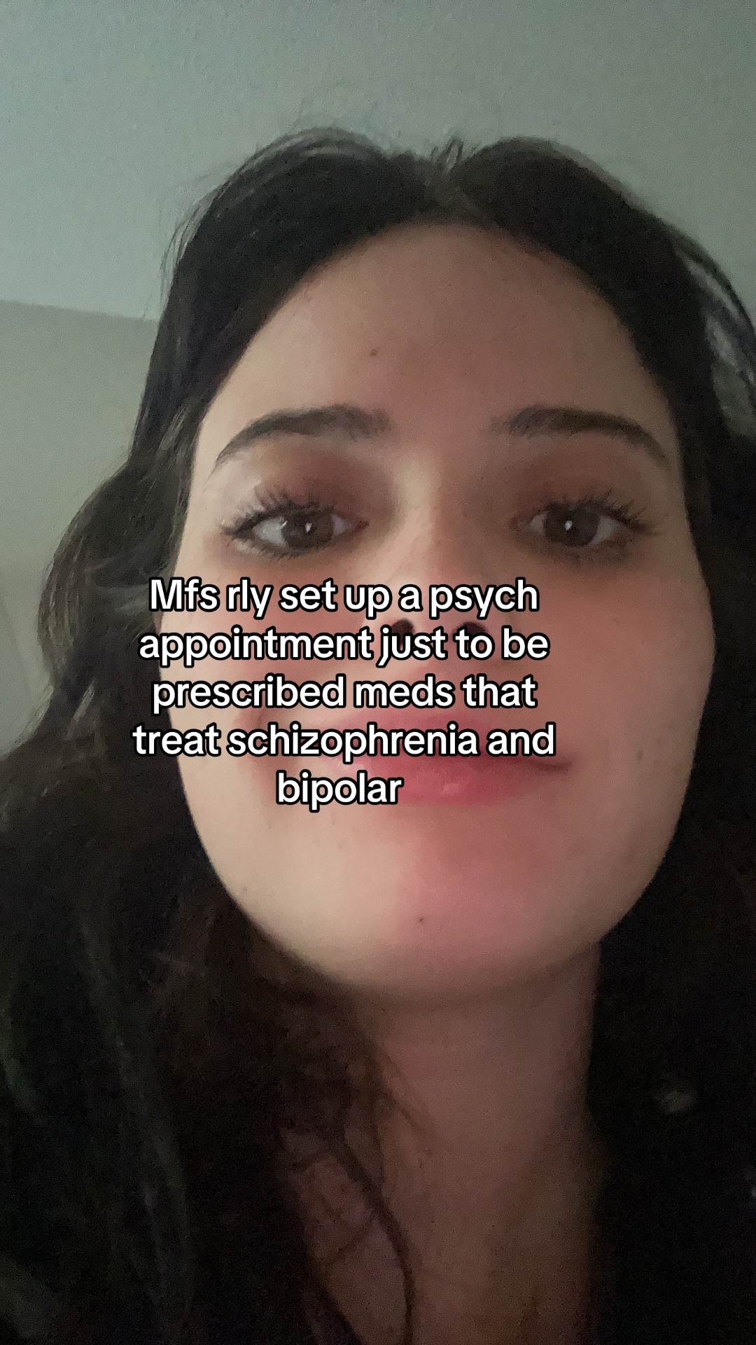 @Emily☮️
