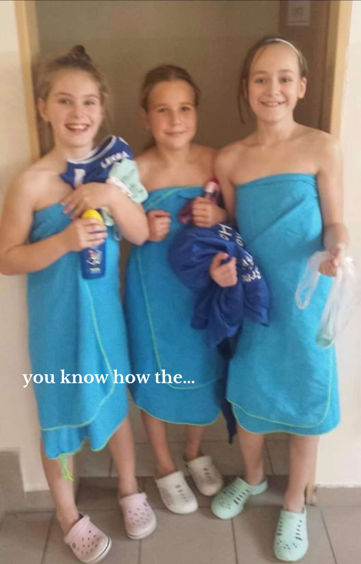 @Móňas