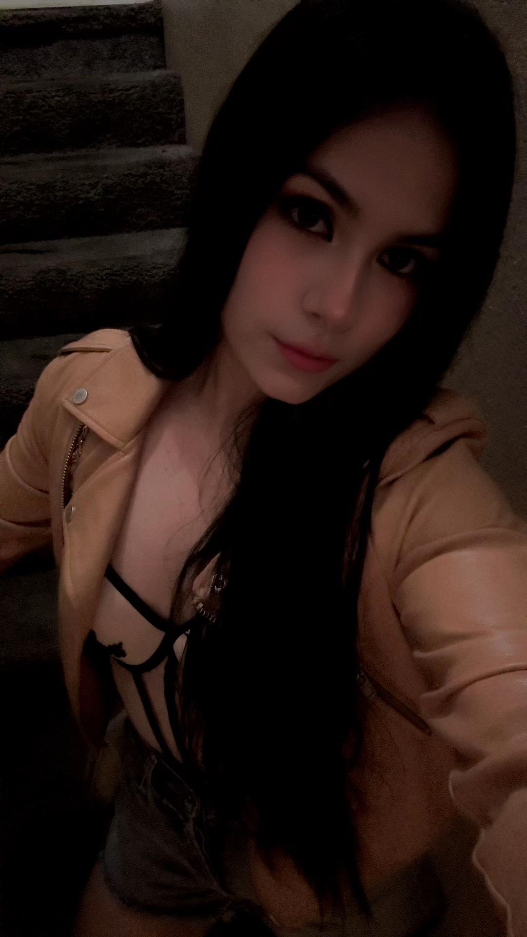 @Esther Garcia