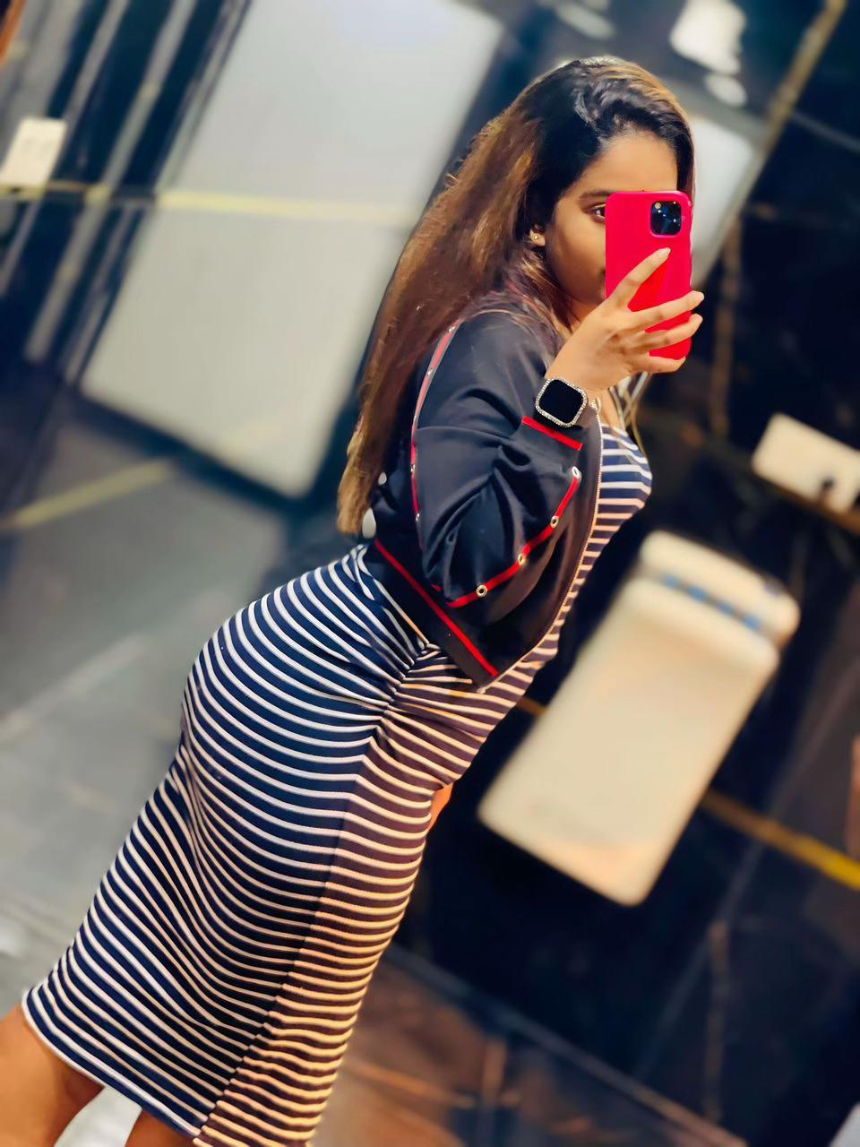 @Ladyboss2710