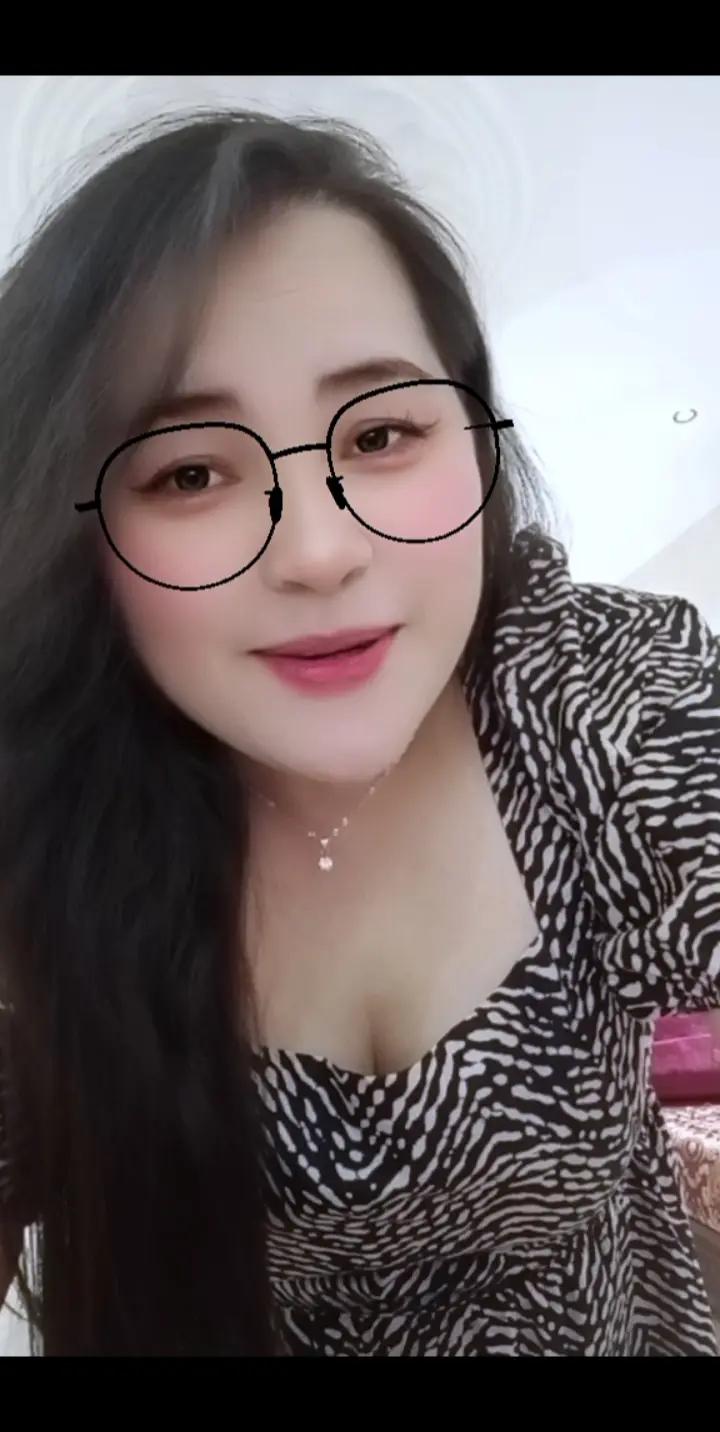 @MISS DIMPLES 16❤️