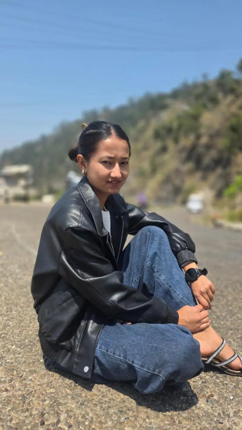 @⚔️⚔️👮लाउरेनि👮❤️❤️