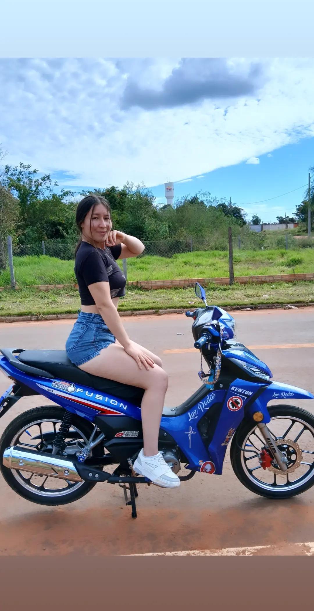 @luzrodas25๐ฆ๐๐
