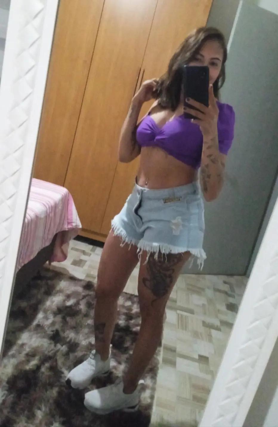 @leandrapaulino