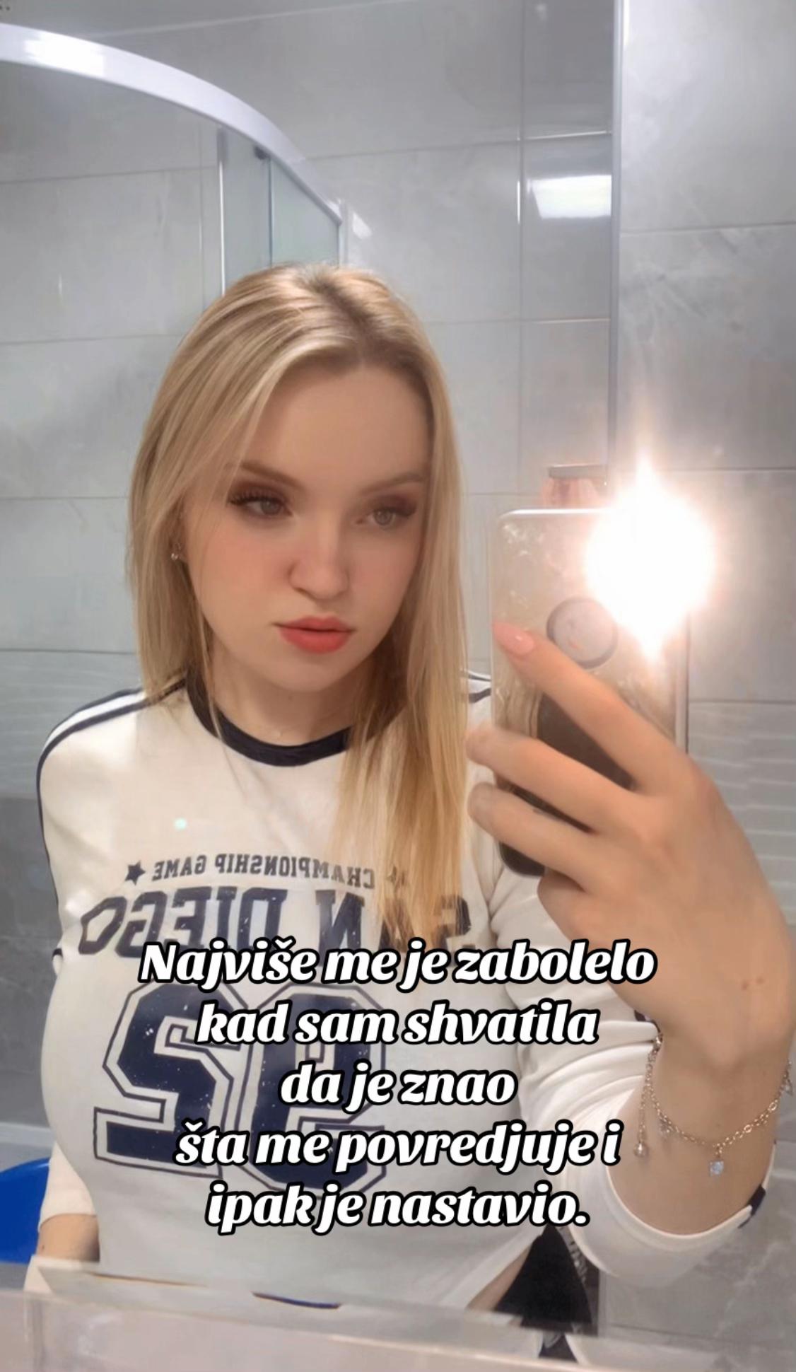 @𝐄𝐋𝐀✨