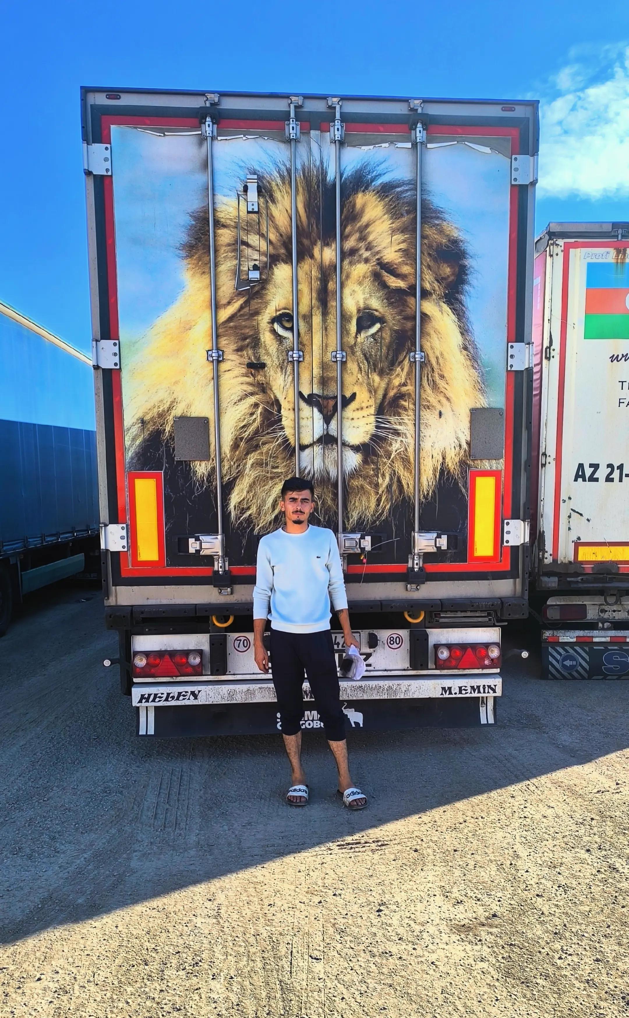 @B E R A N 🦁