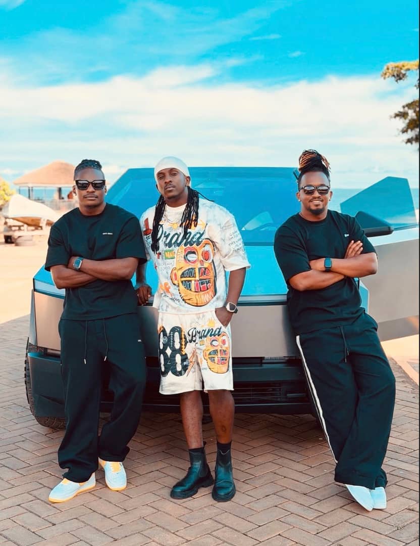 @NICK_B2C❤️🎶🇺🇬
