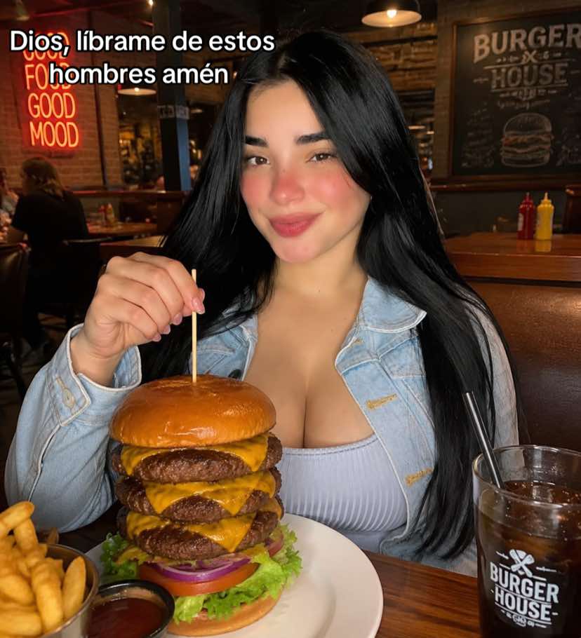 @Daniela Ortega🦂