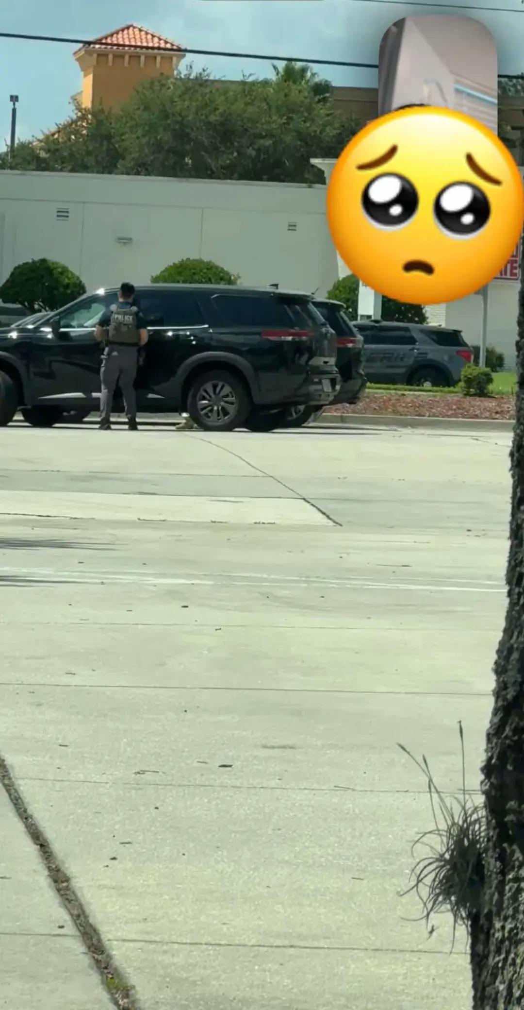 @Notijax