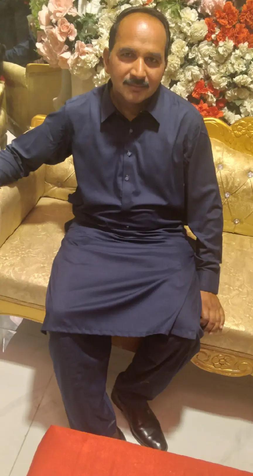 @user472481939377