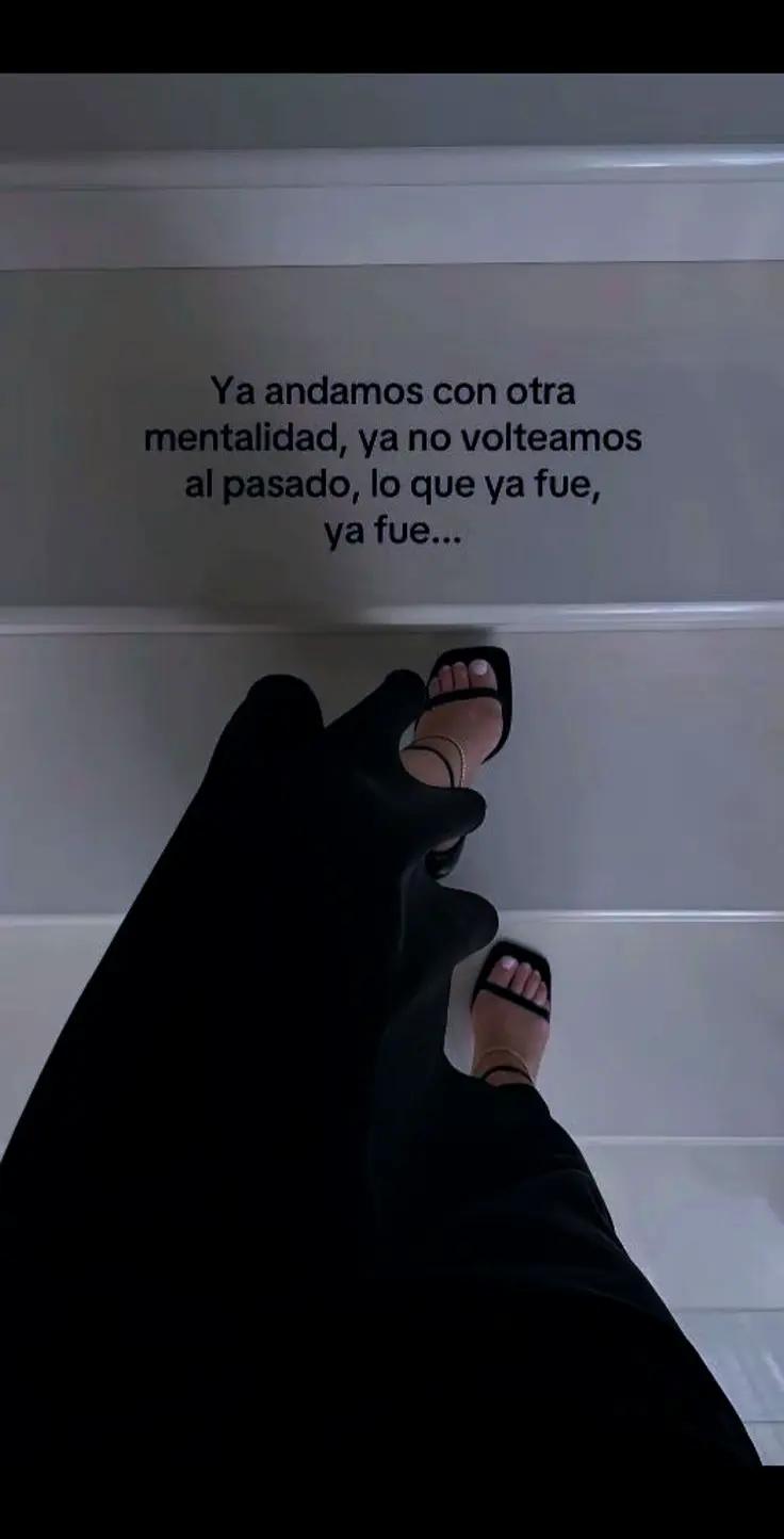 @•~•