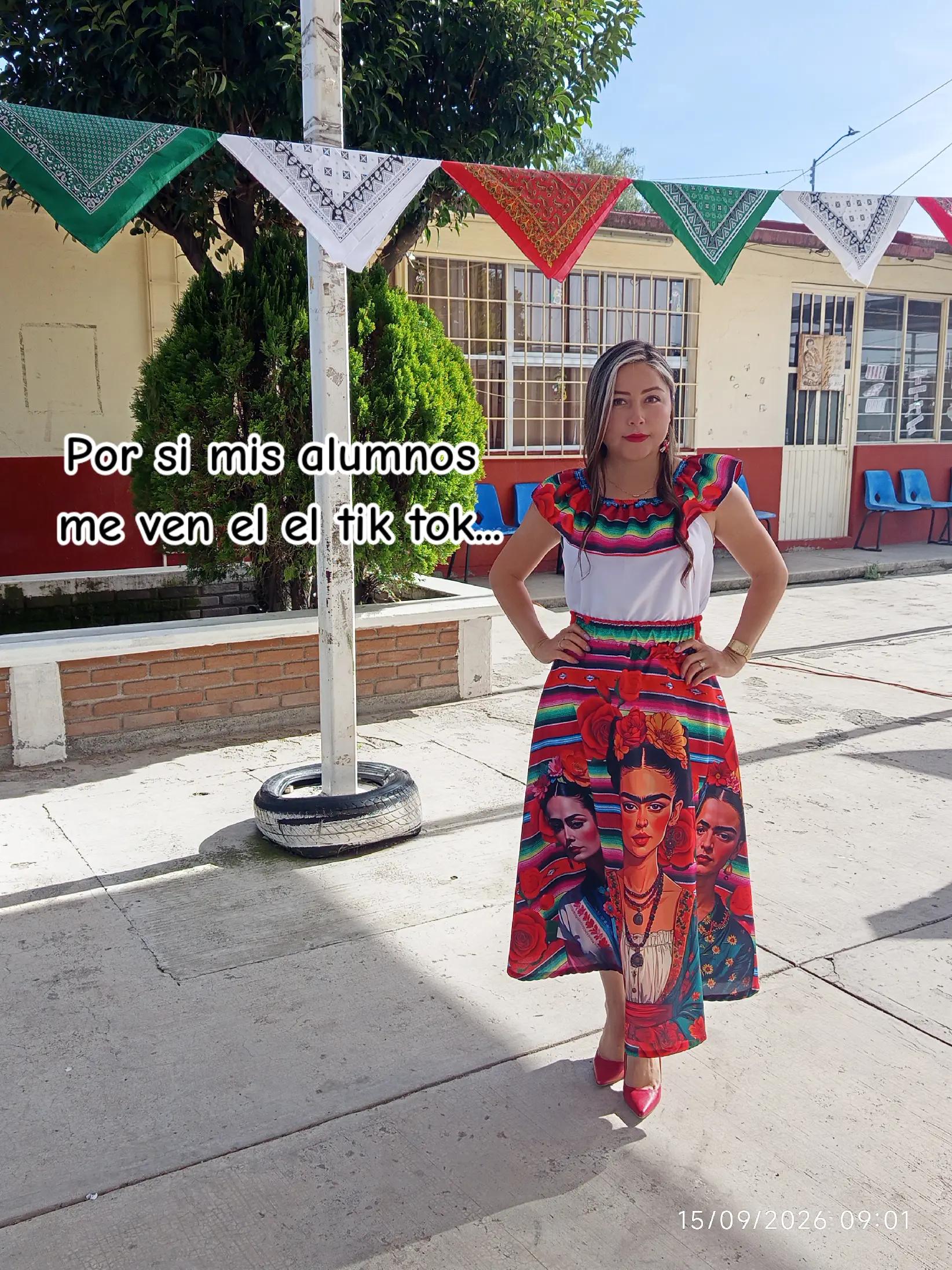 @Lupita 👩🏻🏫💕