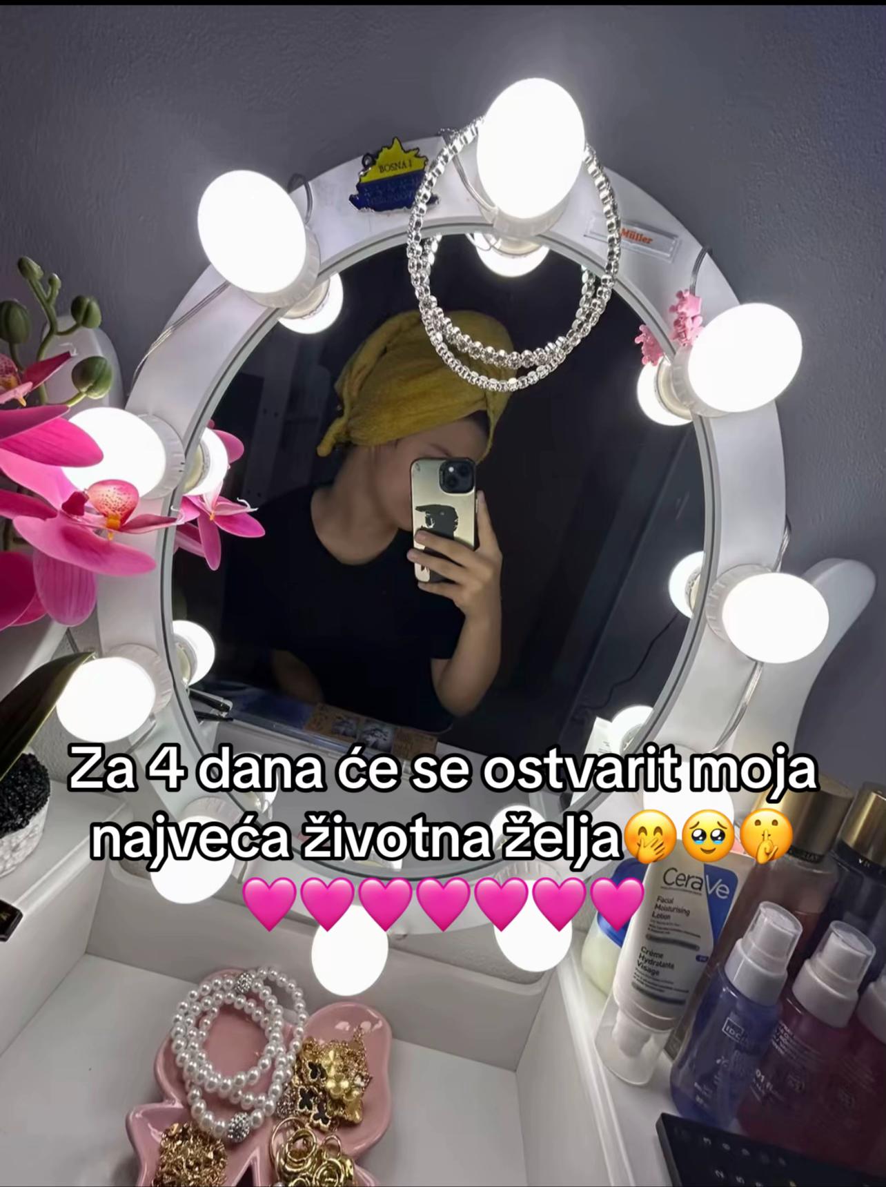 @Nisa,Lisa🍓💞jagodica🍓💞