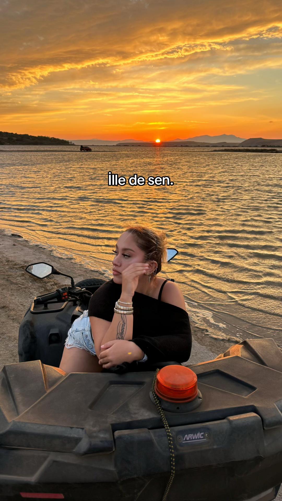 @𝐌𝐄𝐋𝐄𝐊