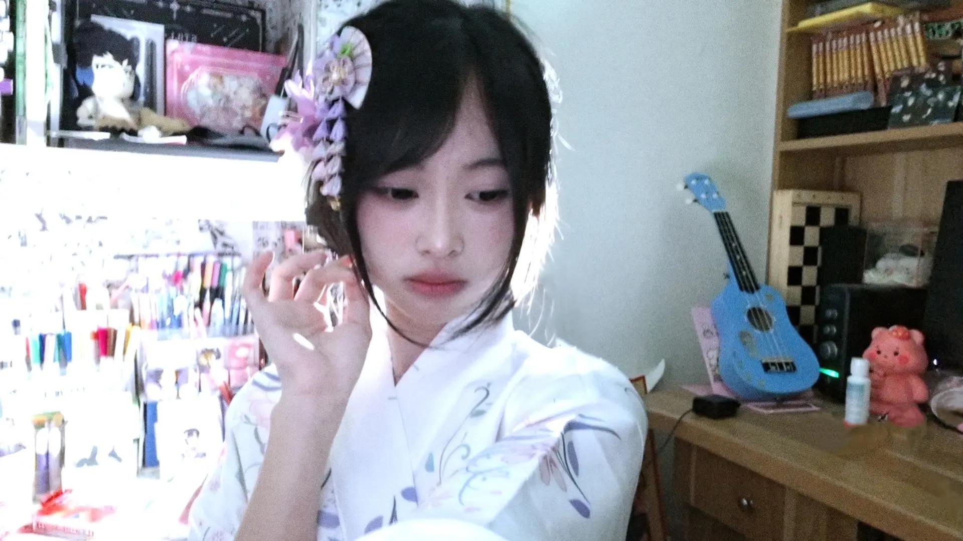 @₊‧ ୨୧ɱყυ nίɋίί‧₊˚ ⋅
