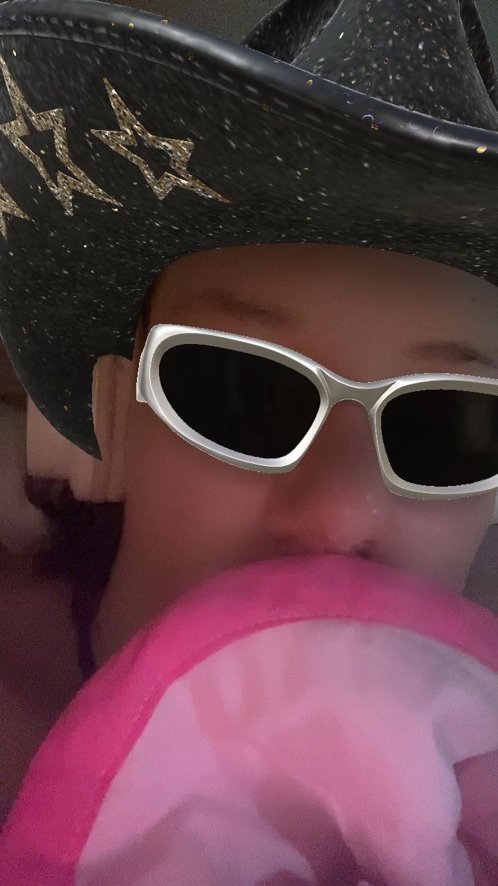 @emelieb1230