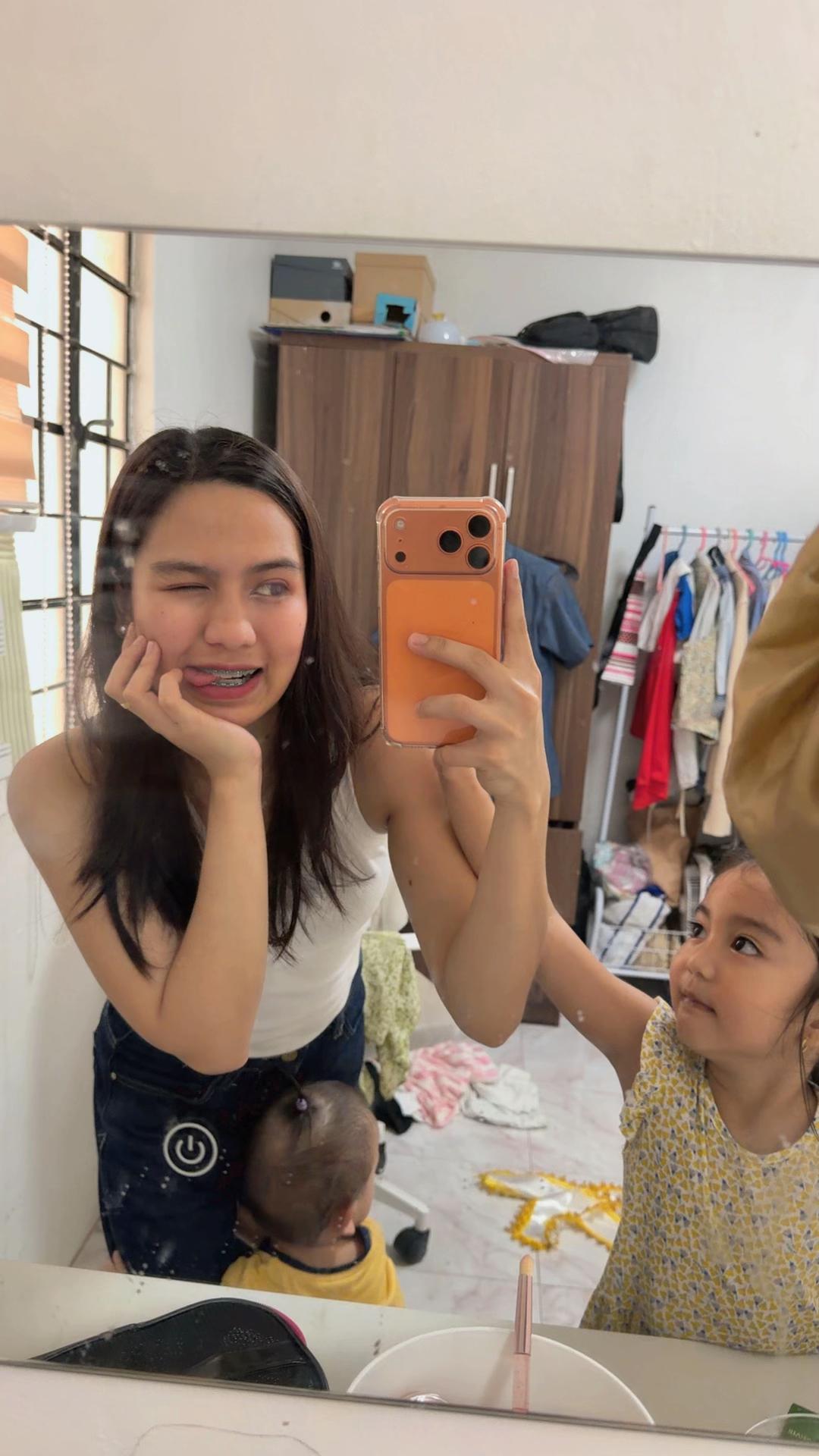 @Ella🌹