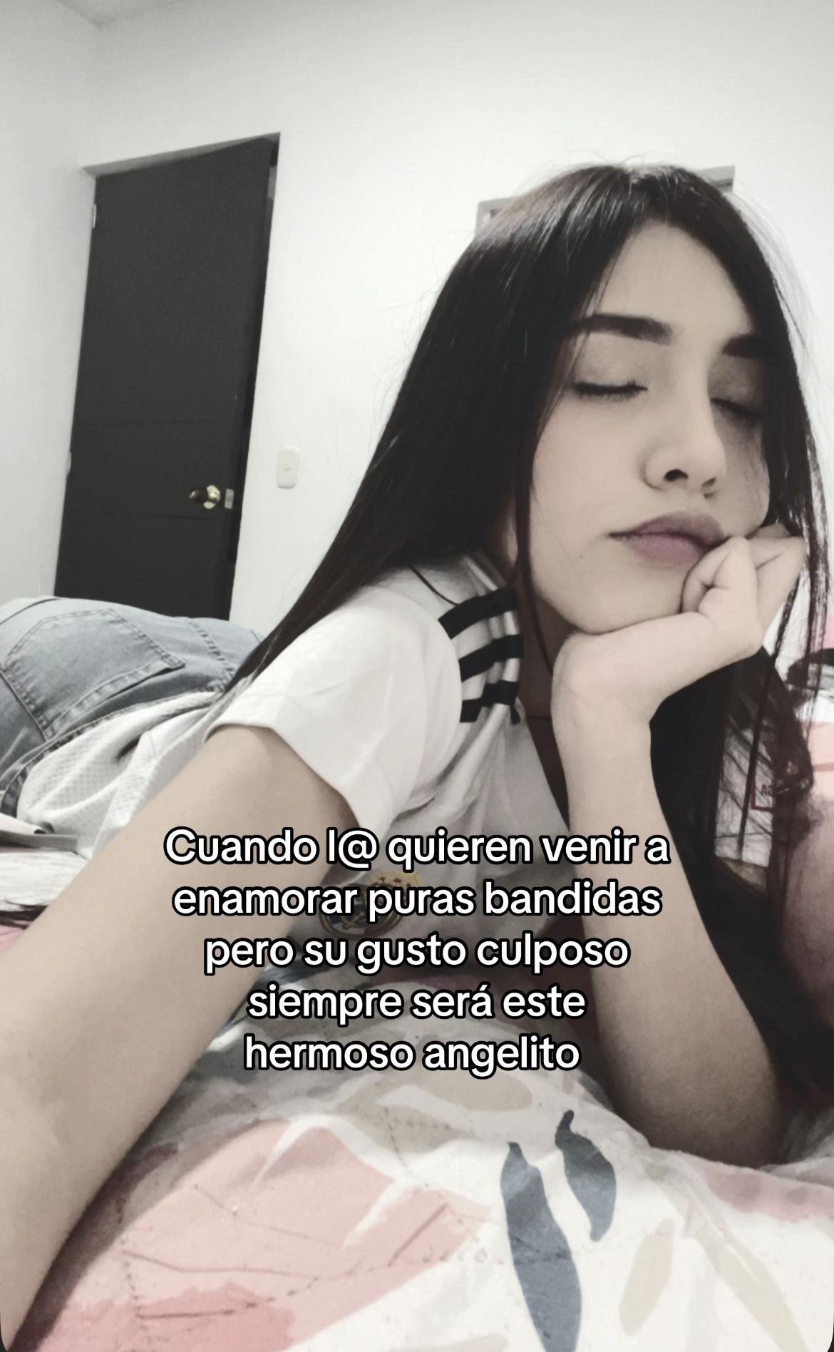 @𝔍 🍓