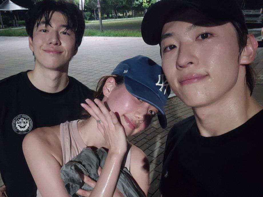 @โใ