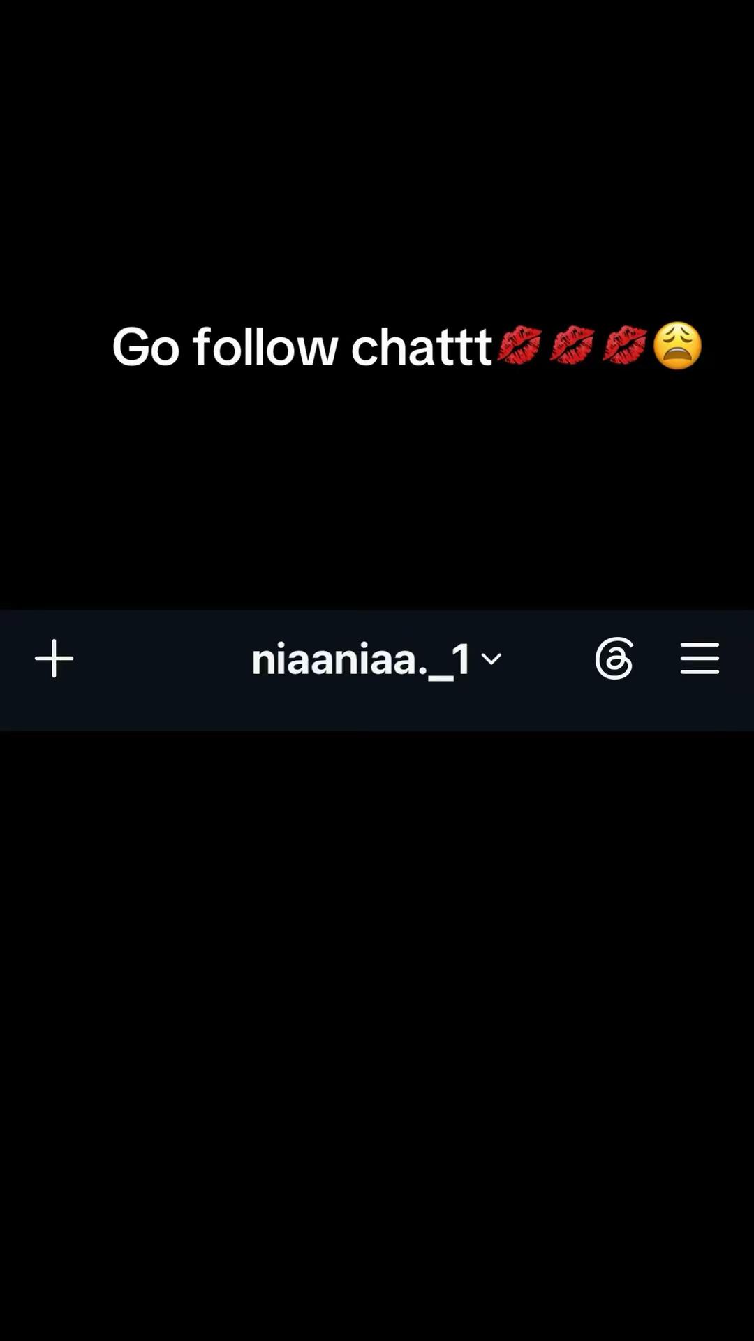 @niaabaee__