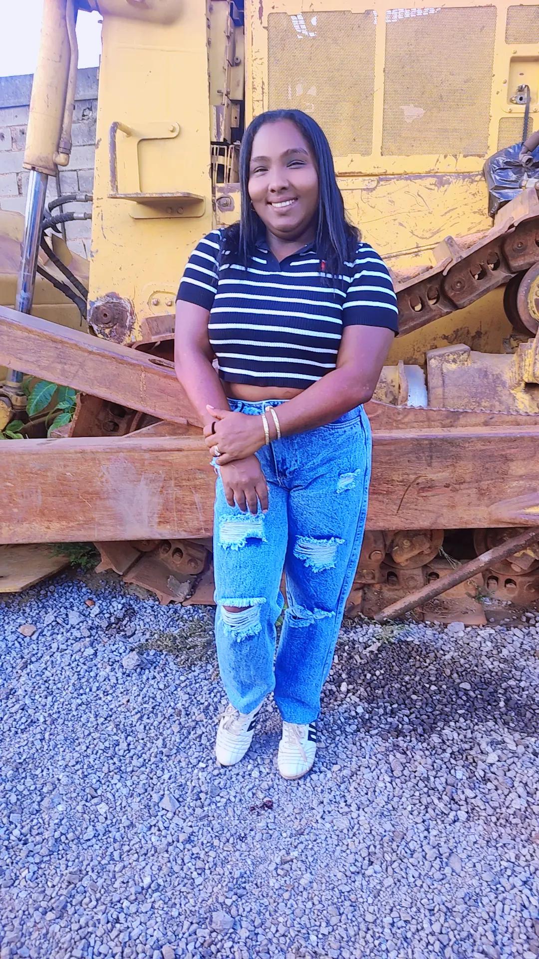 @Amanda Essequibo coast girl
