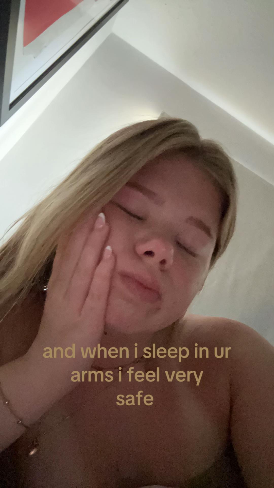 @issy🦄