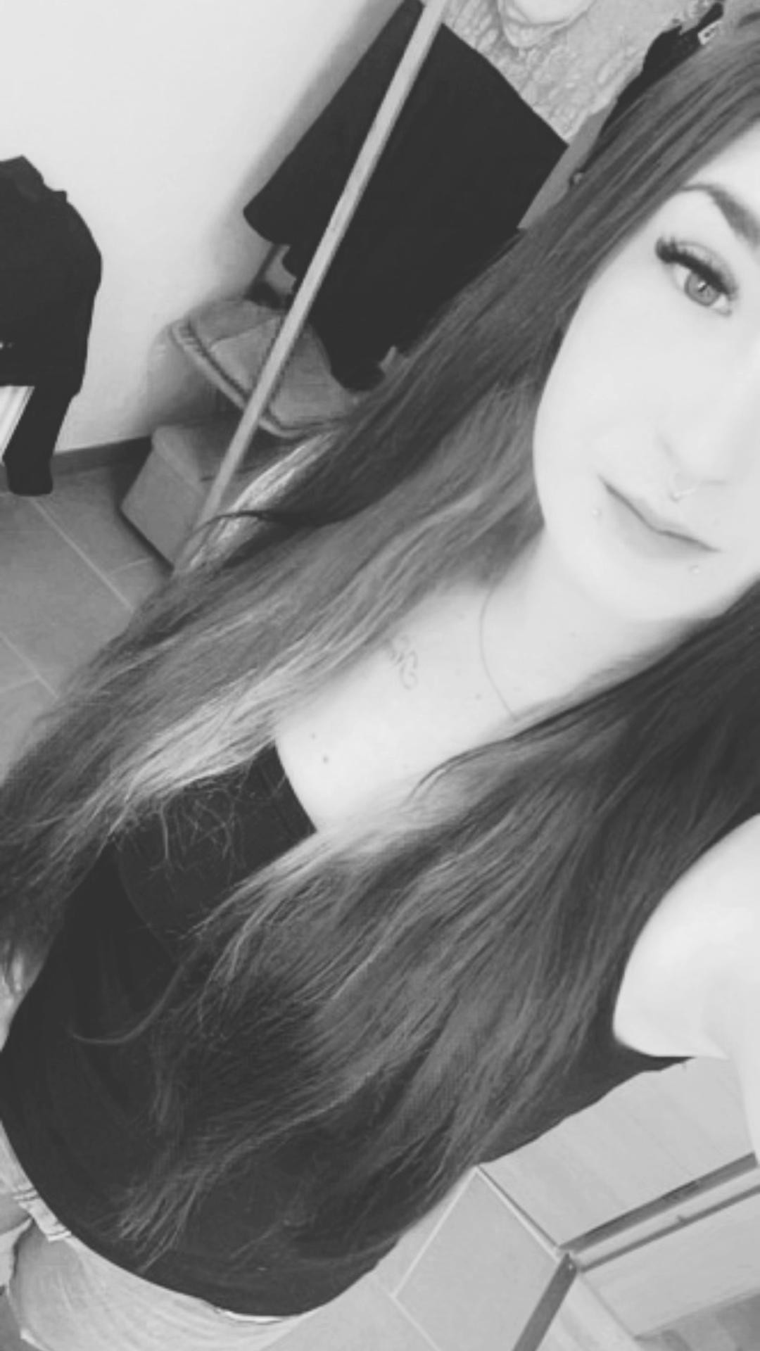 @ღ𝒞𝒽𝒶ℴ𝓈𝓆𝓊ℯℯ𝓃ღ
