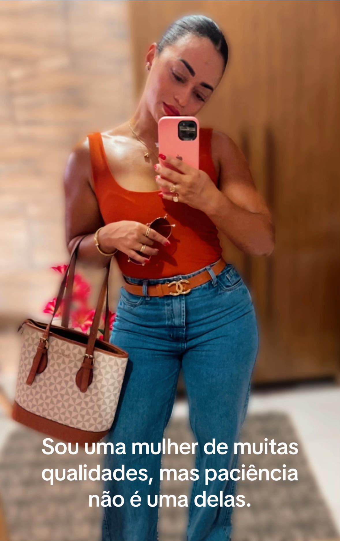 @Naiara Carvalho