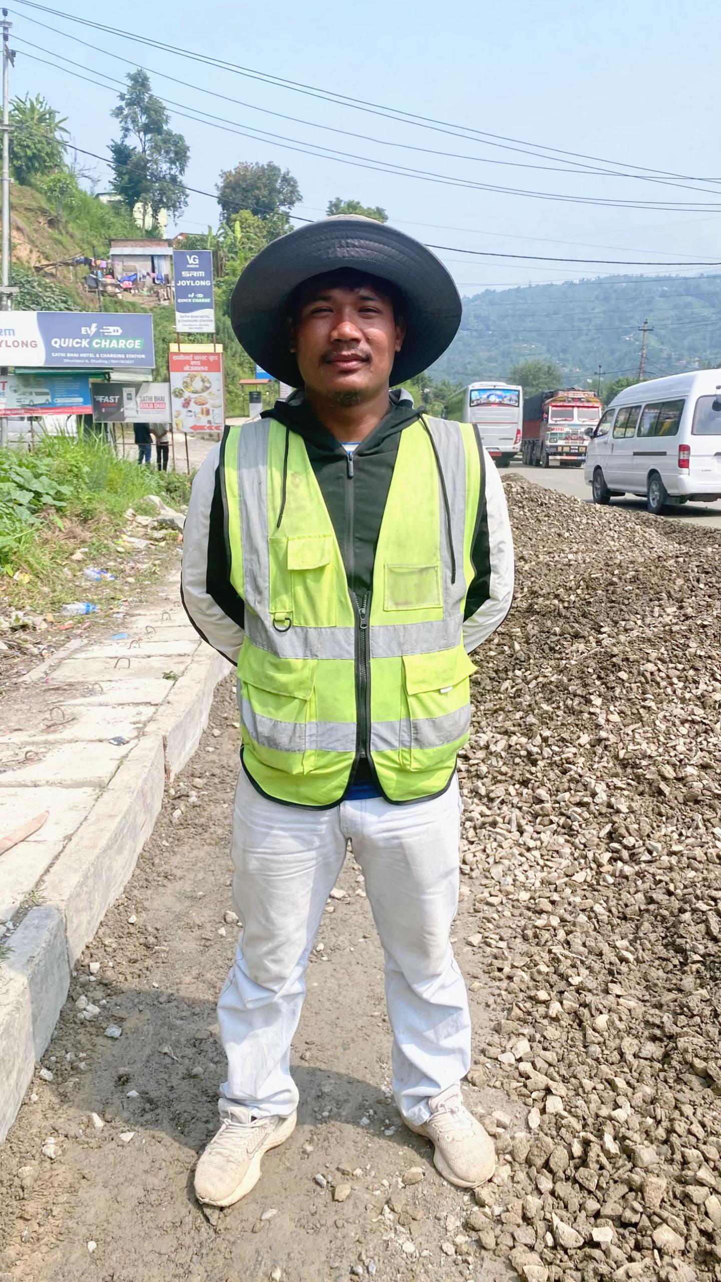 @Praja🕉️☘️