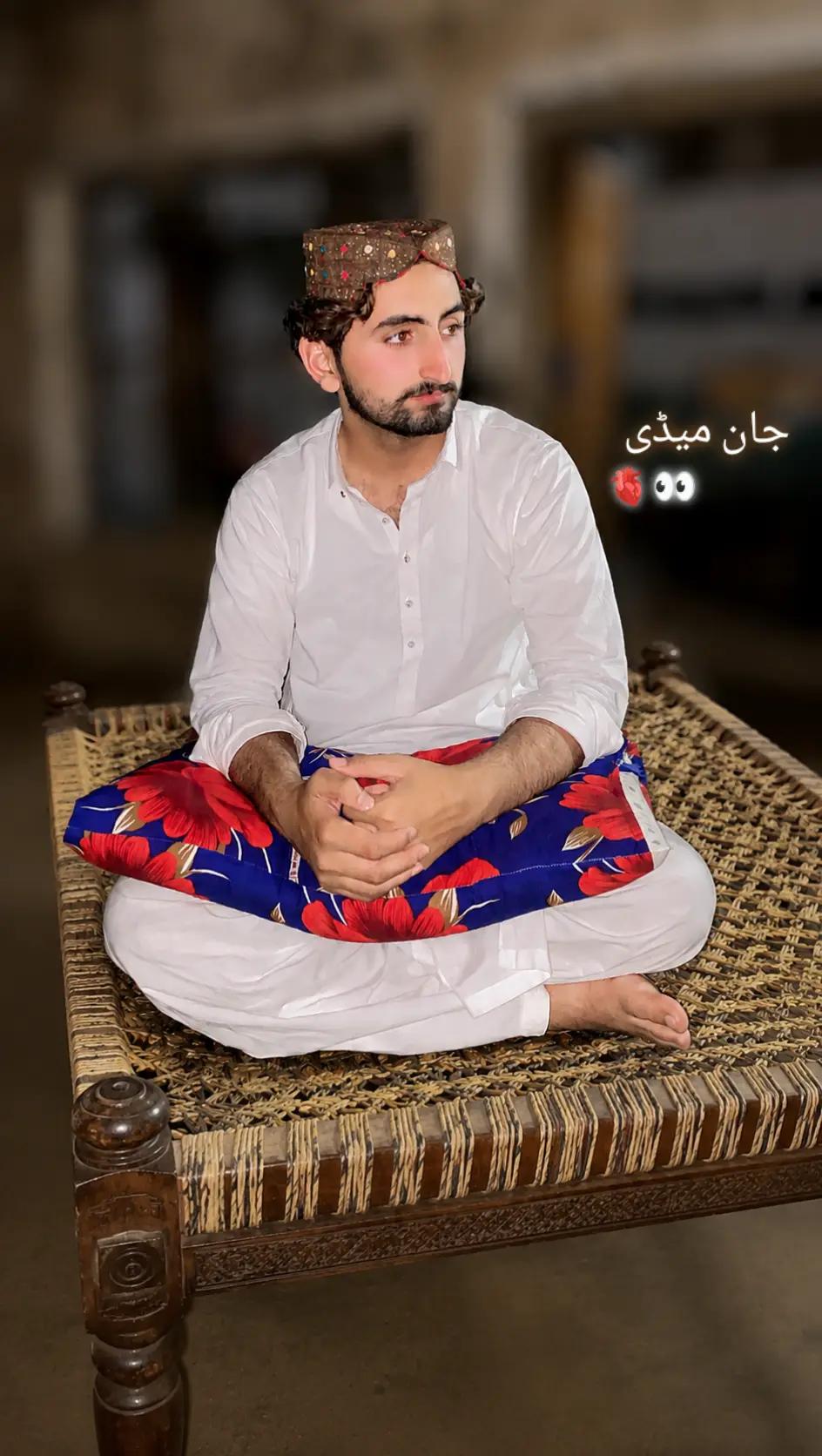 @👑 سردار basit چانڈیو🦅