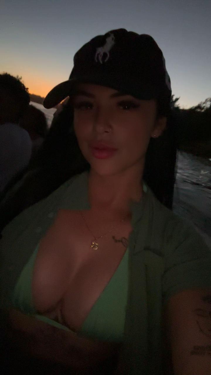 @taciele santos dias